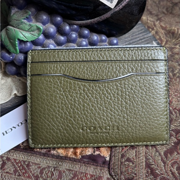 Coach Other - AUTHENTIC Coach Green Leather Card Holder with Clip